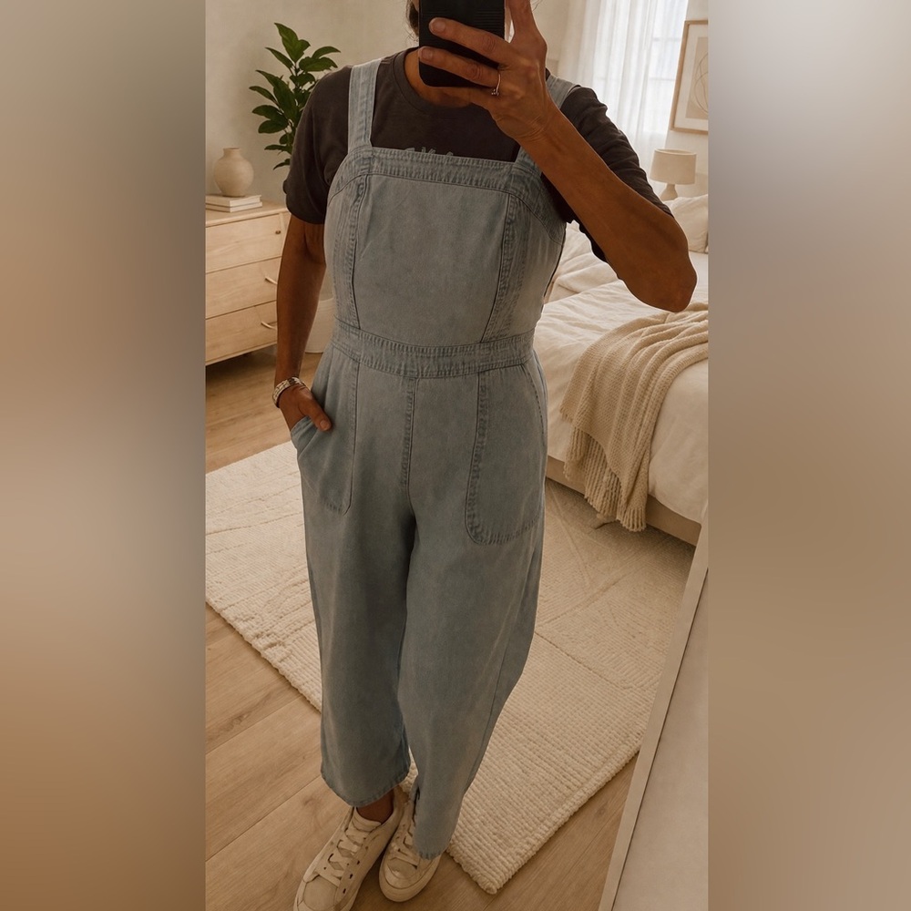Washed Blue Women’s Denim Jumpsuit Jeans